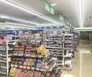 日本成田机场 - 上市品牌药妆店 销售翻译